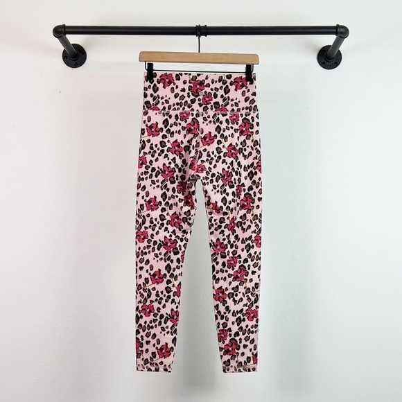 NWT Wildfox Sweat Coral Leopard Print Floral High Waisted Leggings - Picture 4 of 5